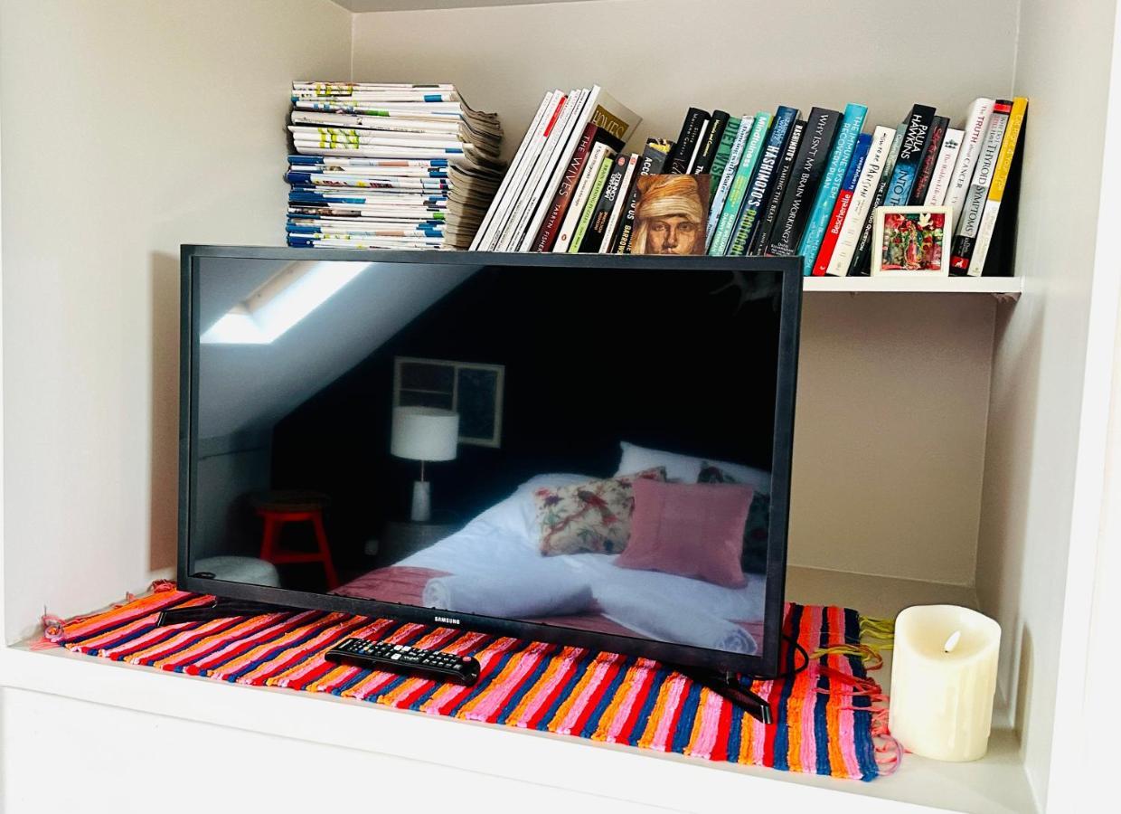 Heathers Loft Space Apartment Londra Exterior foto