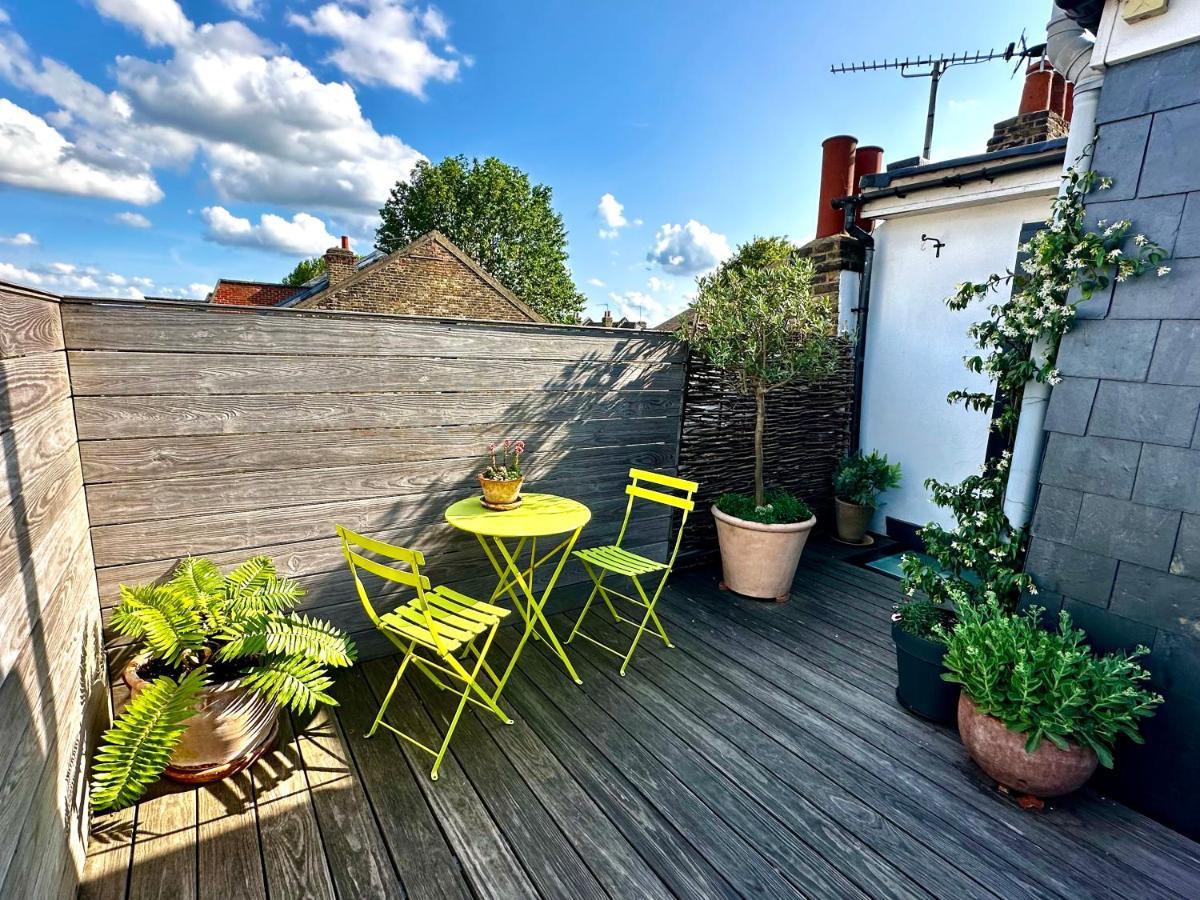 Heathers Loft Space Apartment Londra Exterior foto