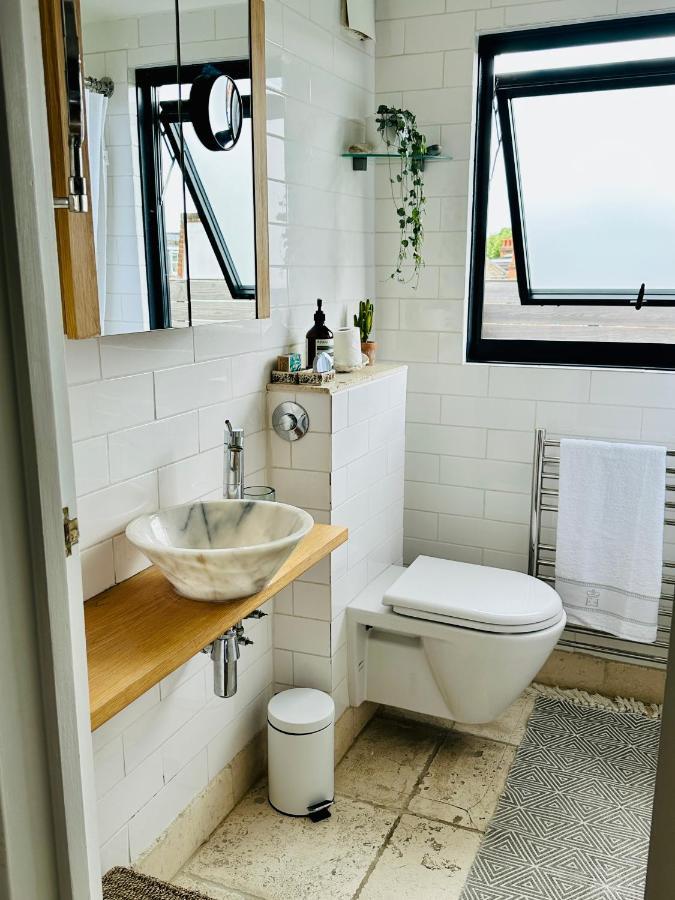 Heathers Loft Space Apartment Londra Exterior foto