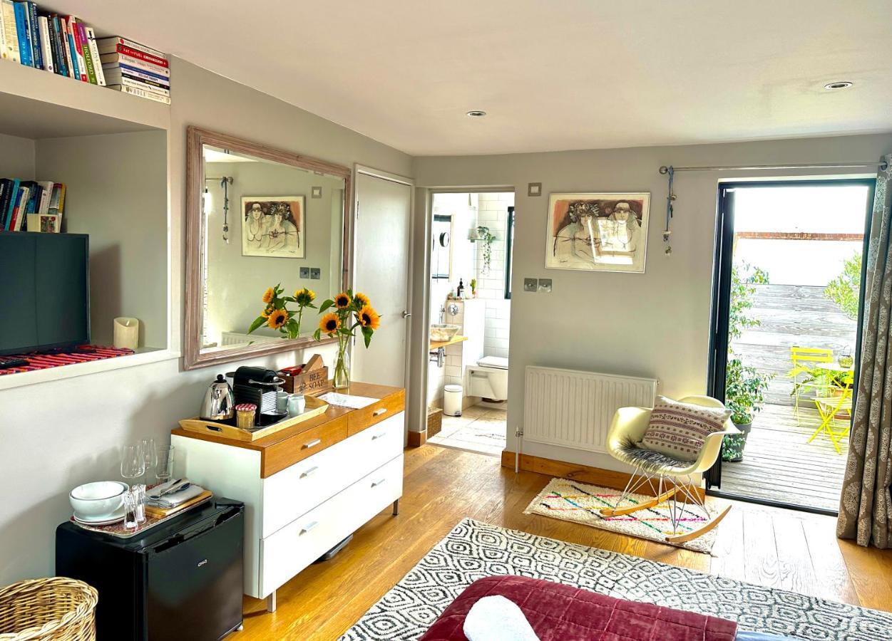 Heathers Loft Space Apartment Londra Exterior foto